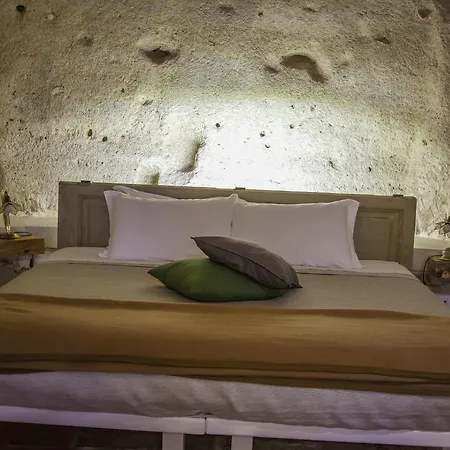 Guest house Thymus Nei Sassi 2*